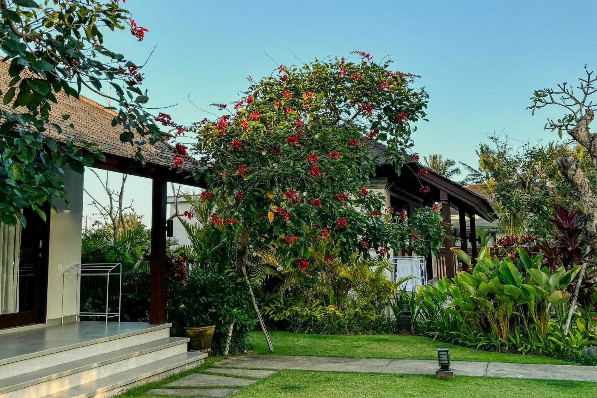 K Ko Surf Village At Keramas Lebih Exterior foto